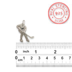 Хокеист (удар с шайба) – Мъжки спортен медальон от сребро 925 с класическо покритие – Ръчно изработено спортно бижу – Идеален подарък за мъж, фен на хокея – SSJ