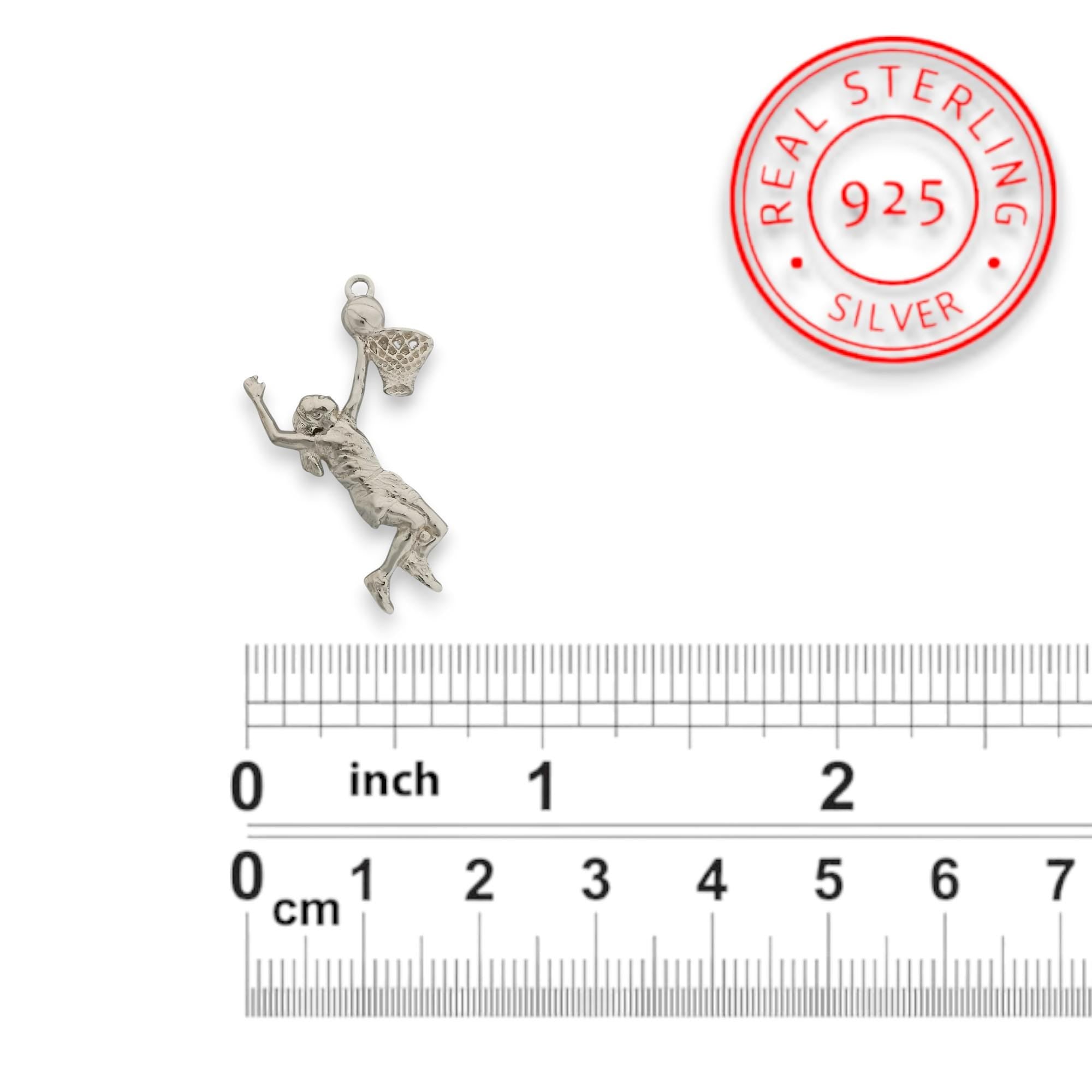 Баскетбол – Женски спортен медальон от сребро 925 с класическо полирано покритие – Ръчно изработено бижу талисман за баскетболистки и фенки на спорта – Идеален подарък за спортист, треньор или почитател – SSJ