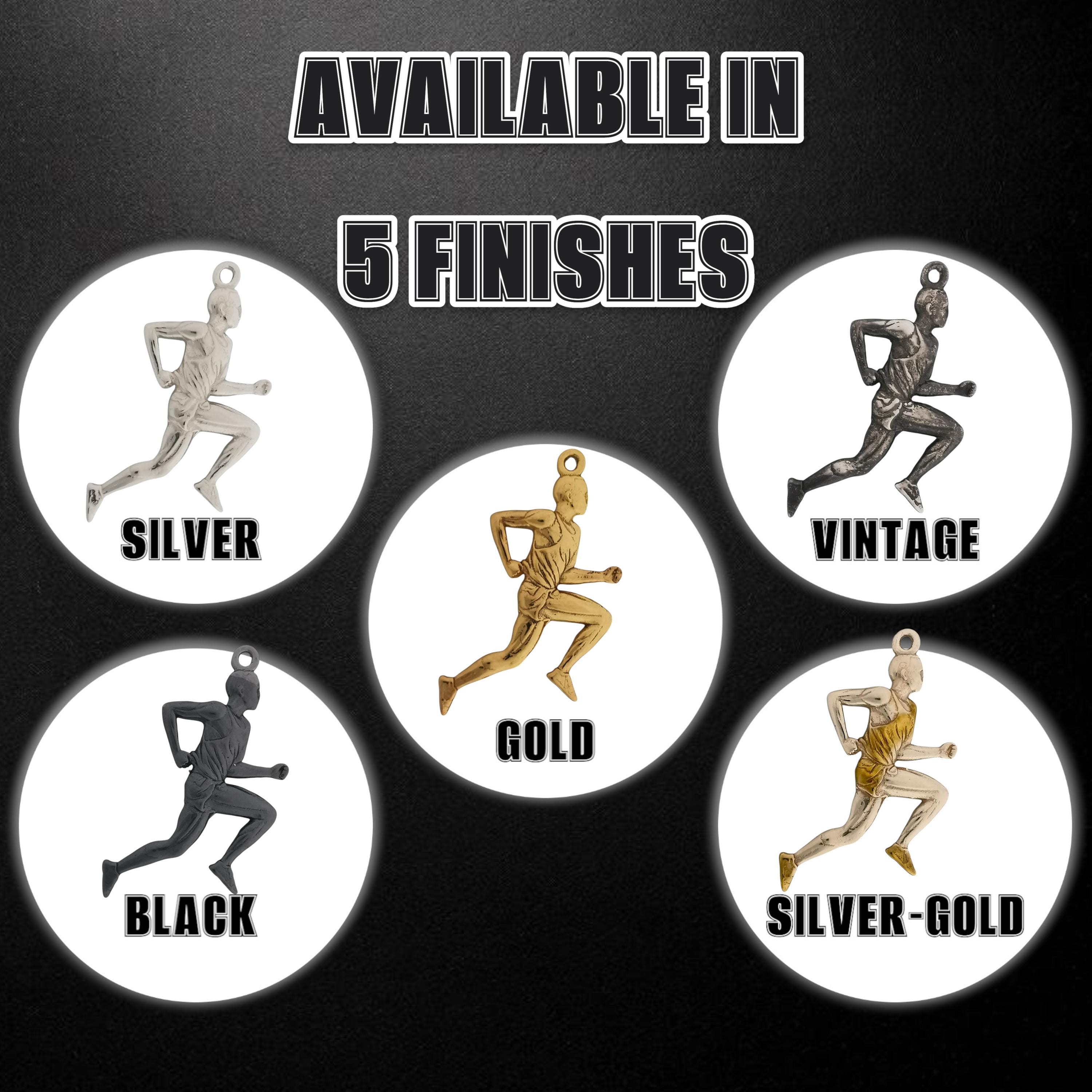 Атлет – Мъжки спортен медальон за бегачи, спринтьори и маратонци от сребро 925 с позлатено покритие – Ръчно изработено бижу талисман за лекоатлети – SSJ