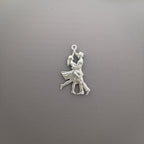 Латино танци – Унисекс спортен медальон от сребро 925 в класическо сребро – Ръчно изработено спортно бижу – Идеален подарък за жена, фенка на спортните танци – SSJ