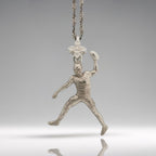 Американски футбол – Мъжки спортен медальон от сребро 925 с класическо полирано покритие – Ръчно изработено бижу талисман за спортисти и фенове – Идеален подарък за играч, треньор или почитател – SSJ