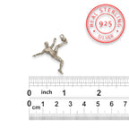 Футболист (задна ножица) – Мъжки спортен медальон от сребро 925 с класическо покритие – Ръчно изработено спортно бижу – Идеален подарък за мъж, фен на футбола – SSJ