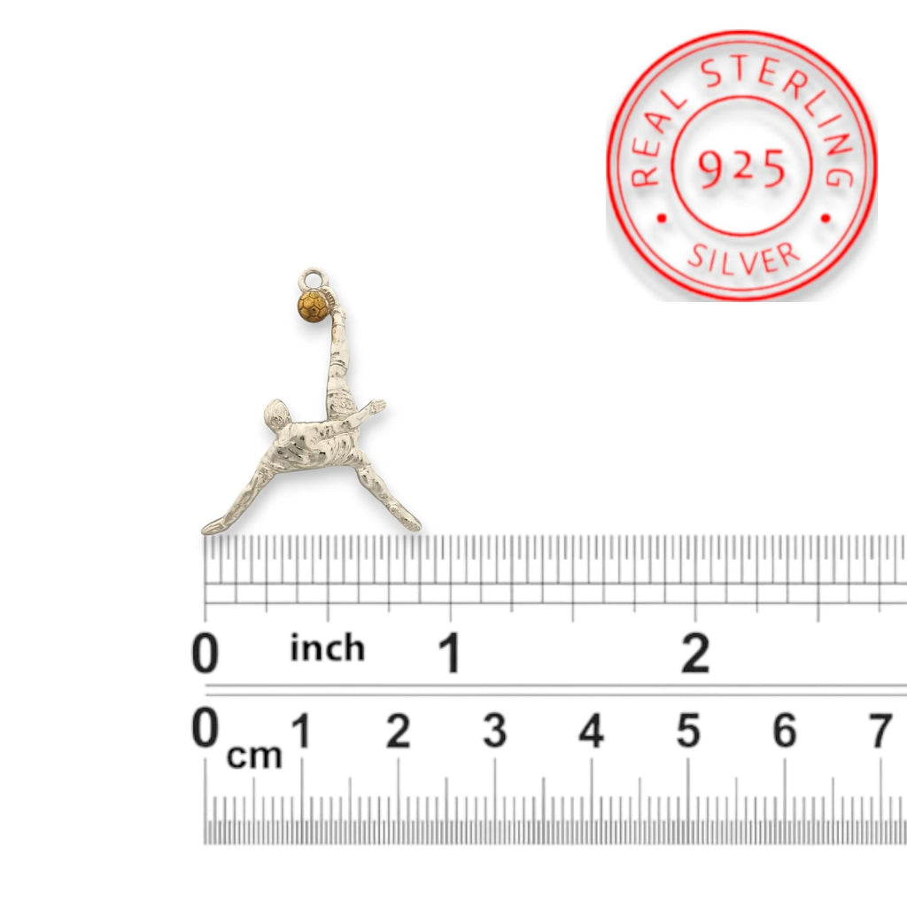 Футболист (задна ножица) – Мъжки спортен медальон от сребро 925 с частично позлатено покритие – Ръчно изработено спортно бижу – Идеален подарък за мъж, фен на футбола – SSJ