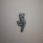 Скално катерене (Катерач) – Унисекс спортен медальон от сребро 925 с оксидирано покритие – Ръчно изработено спортно бижу – Идеален подарък за фен на катеренето – SSJ