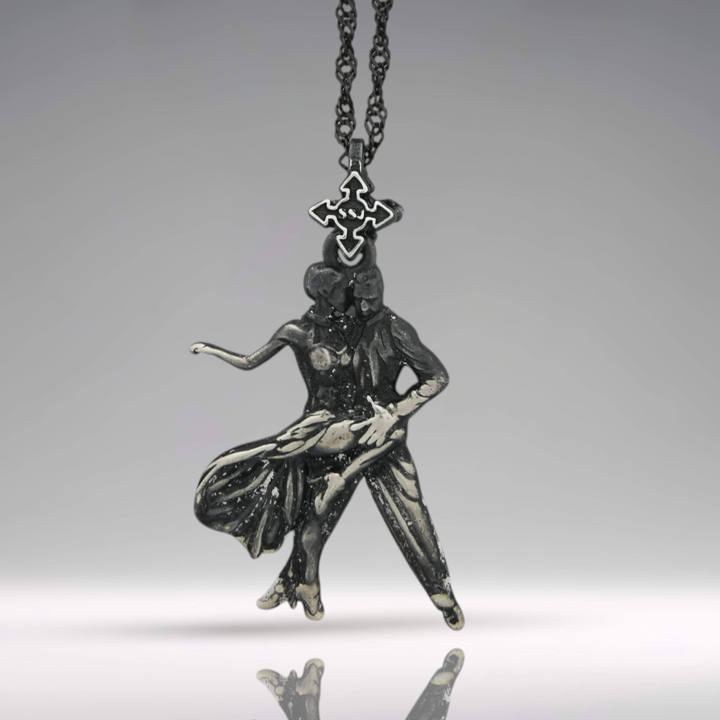 Спортни танци – Унисекс медальон с винтидж покритие – Сребро 925 – Ръчно изработено спортно бижу – Идеален подарък – SSJ