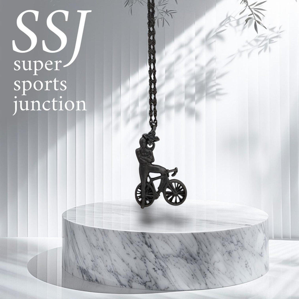 Колоездач – Мъжки спортен медальон с оксидирано покритие – Сребро 925 – Ръчно изработено бижу/талисман – Идеален подарък за Велосипедист – SSJ