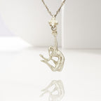 Волейболистка – Женски спортен медальон от класическо сребро 925 – Ръчно изработено бижу/талисман – Идеален подарък – SSJ