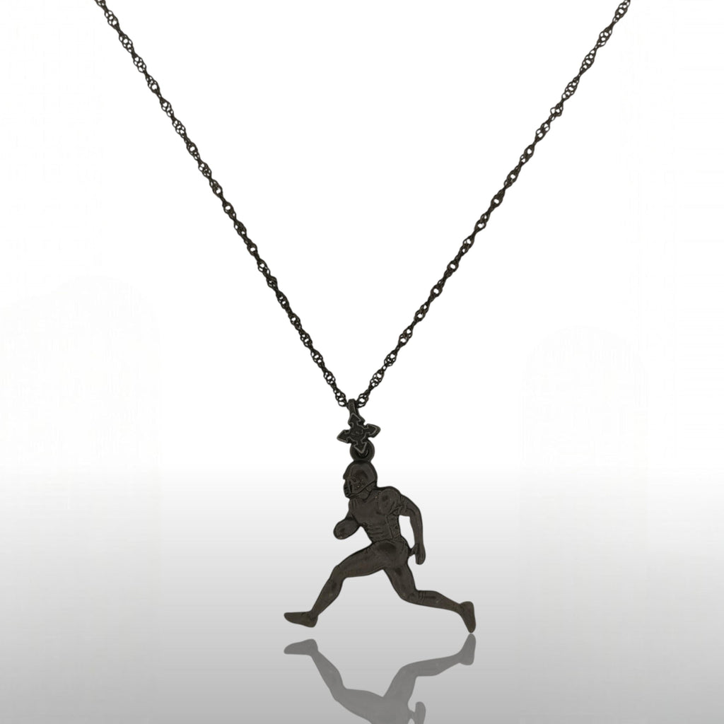 Американски футбол – Мъжки спортен медальон от сребро 925 с оксидирано покритие – Ръчно изработено бижу талисман за спортисти и фенове – Идеален подарък за играч, треньор или почитател – SSJ