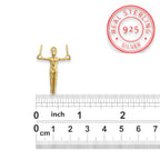 Мъжки спортен медальон от сребро 925 – Позлатено бижу талисман за гимнастици и спортисти – Ръчно изработен медальон „Гимнастик на халки“ – Идеален подарък за спортист, треньор или фен – SSJ