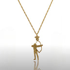 Стрелба с лък – Дамски спортен медальон от сребро 925 с позлатено покритие – Ръчно изработено спортно бижу – Идеален подарък за жена, фенка на стрелбата с лък – SSJ