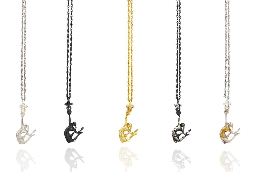 Волейболистка – Женско спортно бижу • медальон от сребро 925 (оксидирано) • ръчна изработка • талисман • идеален подарък – SSJ