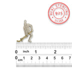 Хокеист (водене на шайба) – Мъжки спортен медальон от сребро 925 с частично позлатено покритие – Ръчно изработено спортно бижу – Идеален подарък за мъж, фен на хокея – SSJ