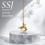 Борба – Мъжки спортен медальон от сребро 925 с позлатено покритие – Ръчно изработено бижу талисман за борци, треньори и фенове на бойните изкуства – SSJ