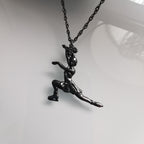 Фигурно пързаляне – Дамски спортен медальон от сребро 925 с оксидирано покритие – Ръчно изработено спортно бижу – Идеален подарък за жена, фенка на фигурното пързаляне – SSJ