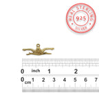 Плуване (Бътерфлай) – Мъжки спортен медальон от сребро 925 с позлатено покритие – Ръчно изработено спортно бижу – Идеален подарък за мъж, фен на плуването – SSJ