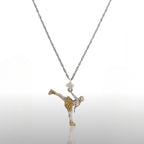 Фигурно пързаляне (спирала) – Дамски спортен медальон от сребро 925 с частично позлатено покритие – Ръчно изработено спортно бижу – Идеален подарък за жена, фенка на фигурното пързаляне – SSJ