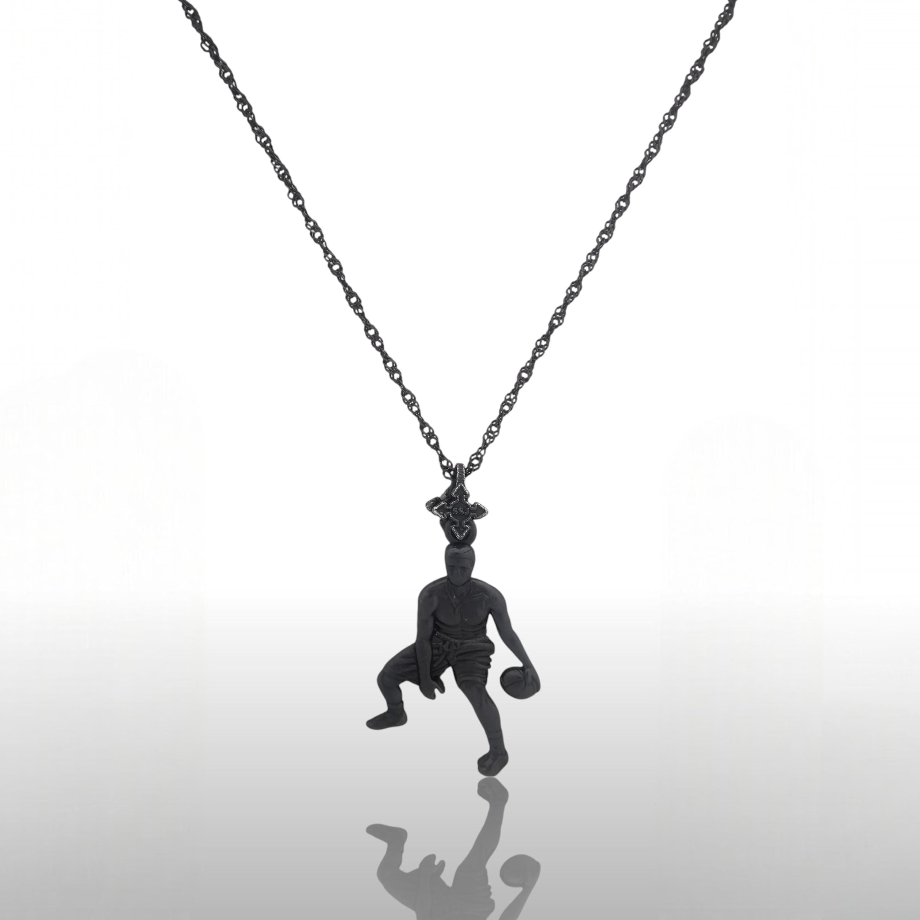 Баскетбол – Мъжки спортен медальон от сребро 925 с оксидирано черно покритие – Ръчно изработено бижу талисман за баскетболисти и фенове – Идеален подарък за спортист, треньор или почитател – SSJ