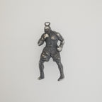 Боксьор – Мъжки спортен медальон за бойци, боксьори и MMA атлети от сребро 925 с оксидирано покритие – Ръчно изработено бижу талисман за бойни изкуства – SSJ