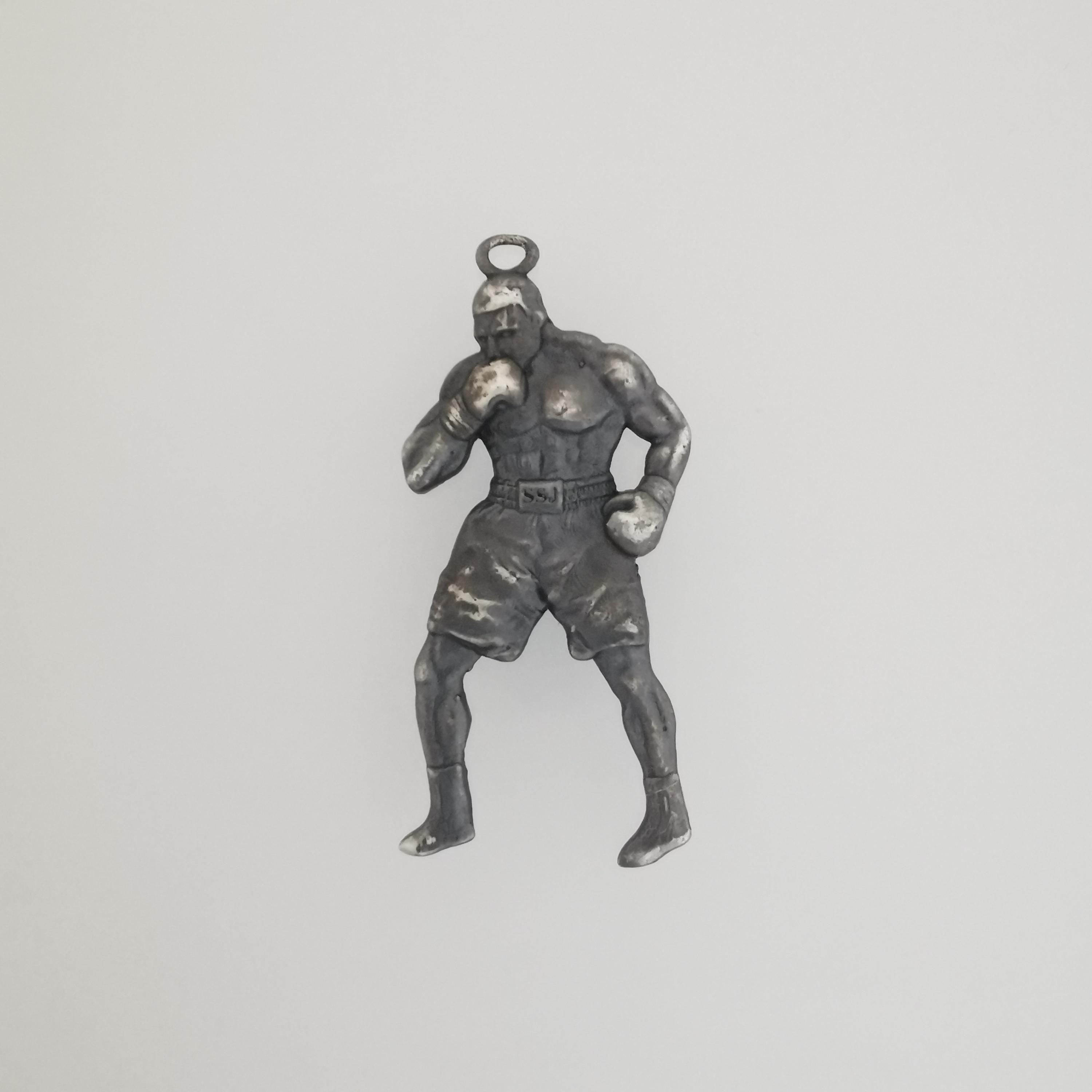 Боксьор – Мъжки спортен медальон за бойци, боксьори и MMA атлети от сребро 925 с оксидирано покритие – Ръчно изработено бижу талисман за бойни изкуства – SSJ