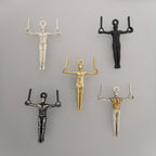 Мъжки спортен медальон от сребро 925 – Талисман за гимнастици и спортисти – Ръчно изработено бижу в класическо полирано покритие – Идеален подарък за спортист, треньор или фен – SSJ