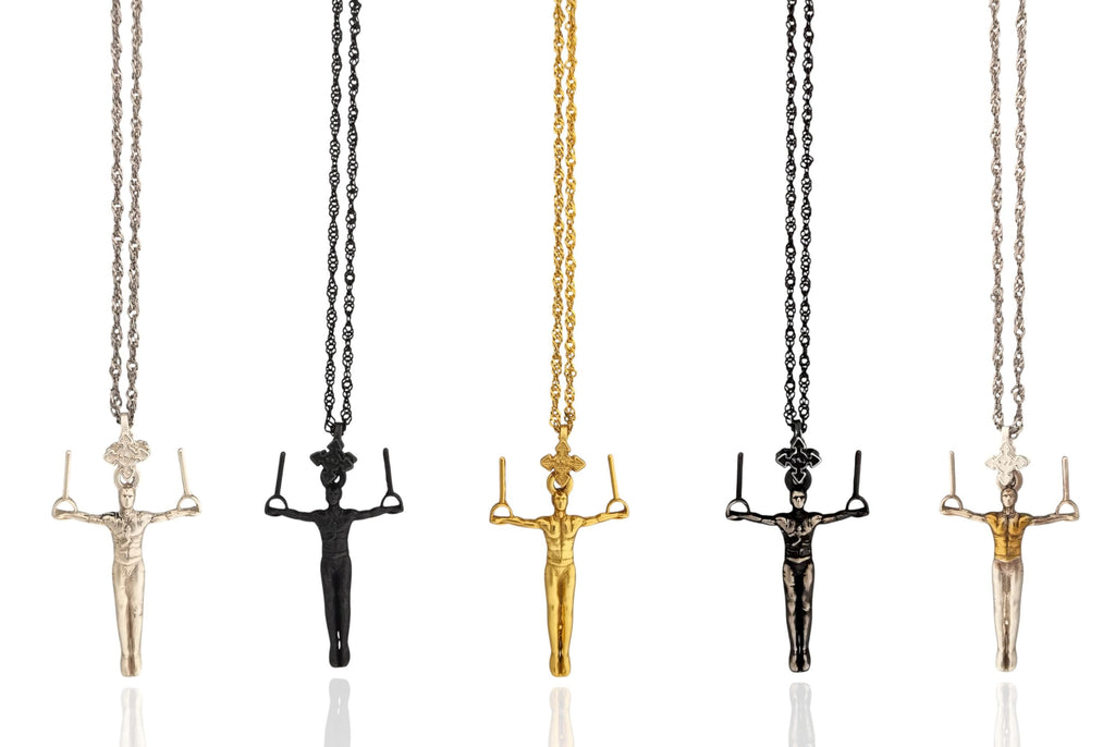 Мъжки спортен медальон от сребро 925 – Талисман за гимнастици и спортисти – Ръчно изработено бижу в класическо полирано покритие – Идеален подарък за спортист, треньор или фен – SSJ