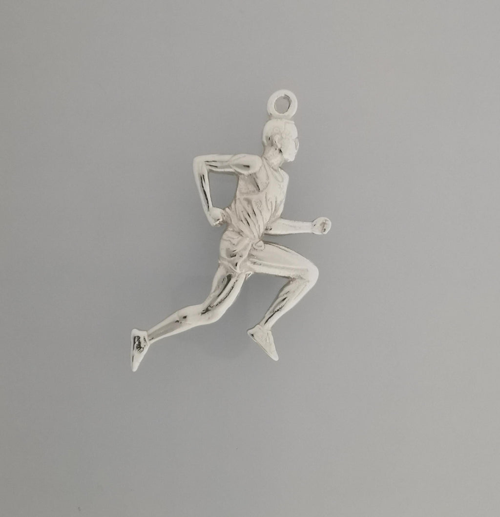 Атлет – Мъжки спортен медальон за бегачи, спринтьори и маратонци от сребро 925 – Ръчно изработено бижу талисман за лекоатлети – SSJ