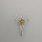 Гимнастик на халки – Мъжки спортен медальон от сребро 925 с частично позлатено покритие – Ръчно изработено бижу талисман за гимнастици и спортисти – Идеален подарък за спортист, треньор или фен – SSJ