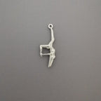 Pole Dance (Танци на пилон) – Дамски спортен медальон от сребро 925 в класическо сребро – Ръчно изработено спортно бижу – Идеален подарък за жена, фенка на гимнастиката – SSJ