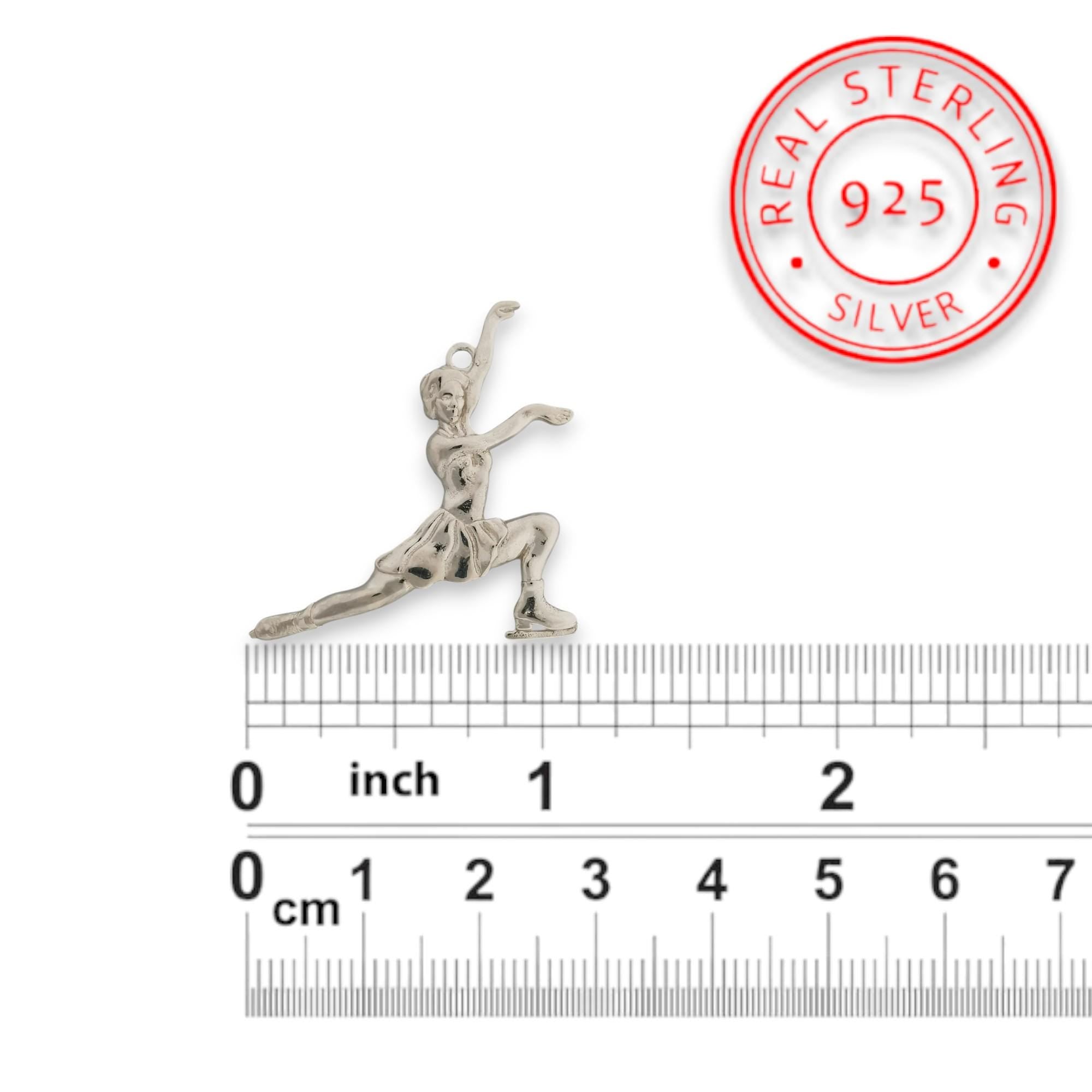 Фигурно пързаляне – Дамски спортен медальон от сребро 925 в класическо сребро – Ръчно изработено спортно бижу – Идеален подарък за жена, фенка на фигурното пързаляне – SSJ