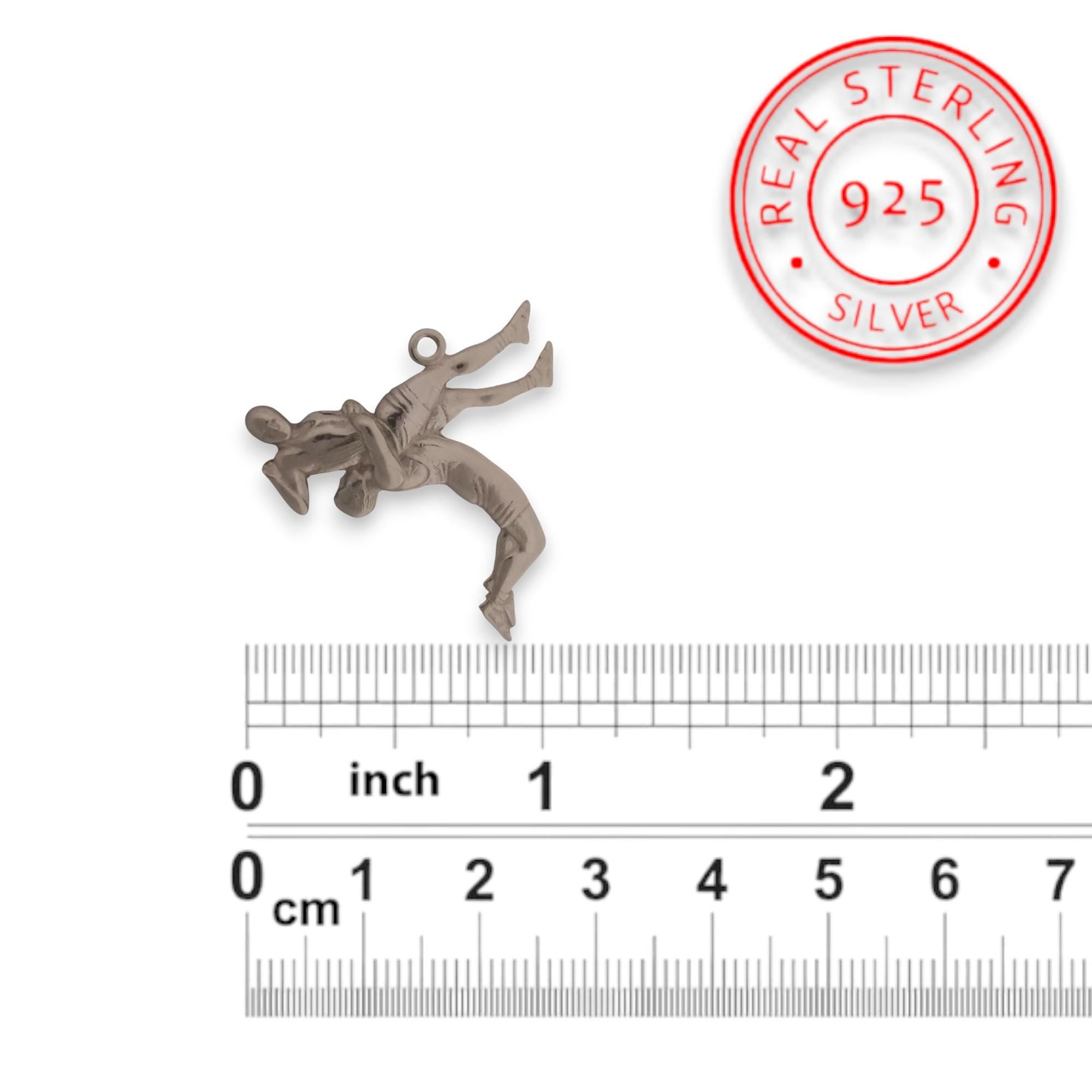 Борба – Мъжки спортен медальон за борба от сребро 925 – Ръчно изработено бижу талисман за спортисти, треньори и фенове на бойните изкуства – SSJ