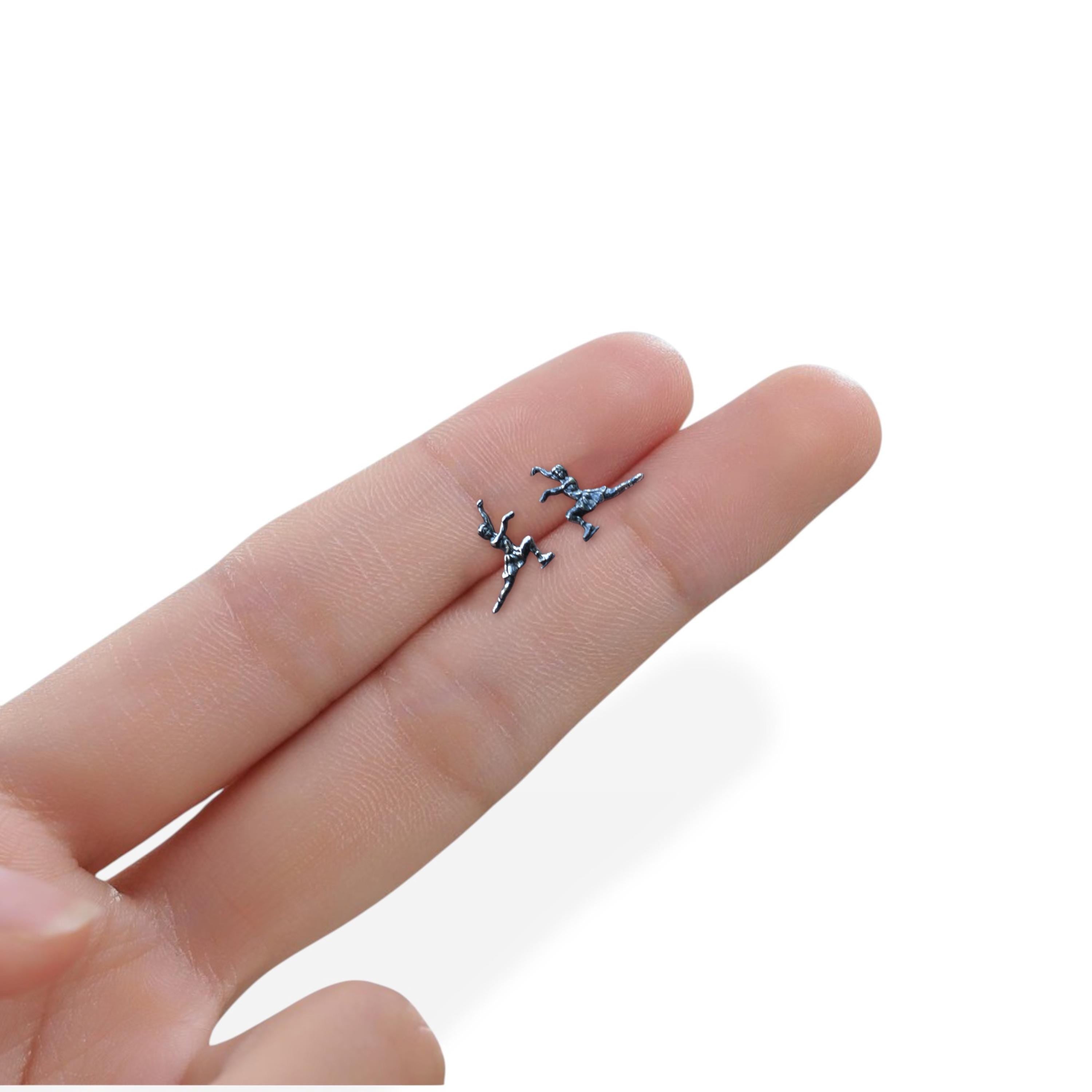 Фигурно пързаляне – Дамски обеци от сребро 925 с винтидж покритие – Ръчно изработени спортни бижута – Идеален подарък за жена, фенка на фигурното пързаляне – SSJ