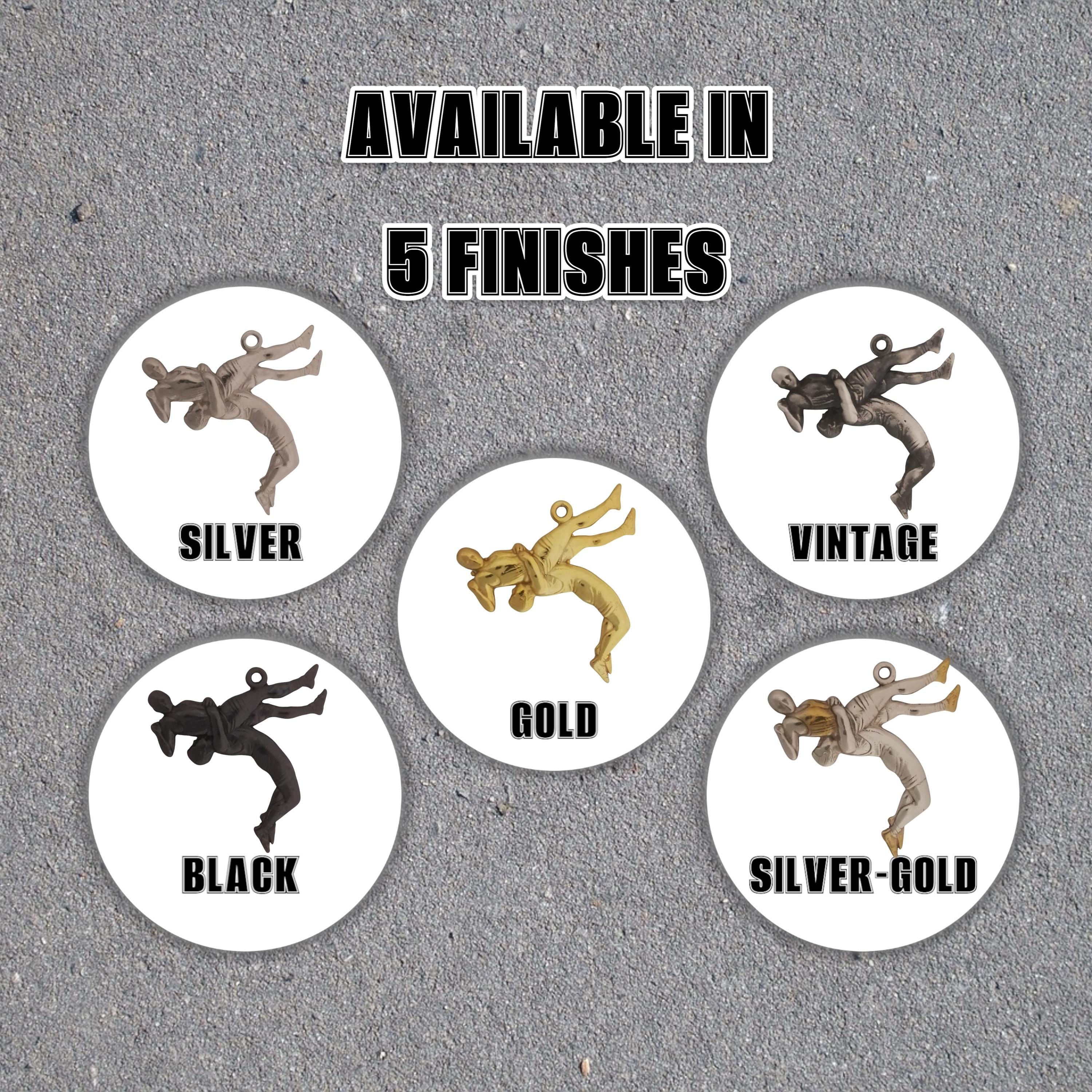 Борец – Мъжки спортен медальон за борба от сребро 925 с винтидж покритие – Ръчно изработено бижу талисман за спортисти, треньори и фенове на бойните изкуства – SSJ