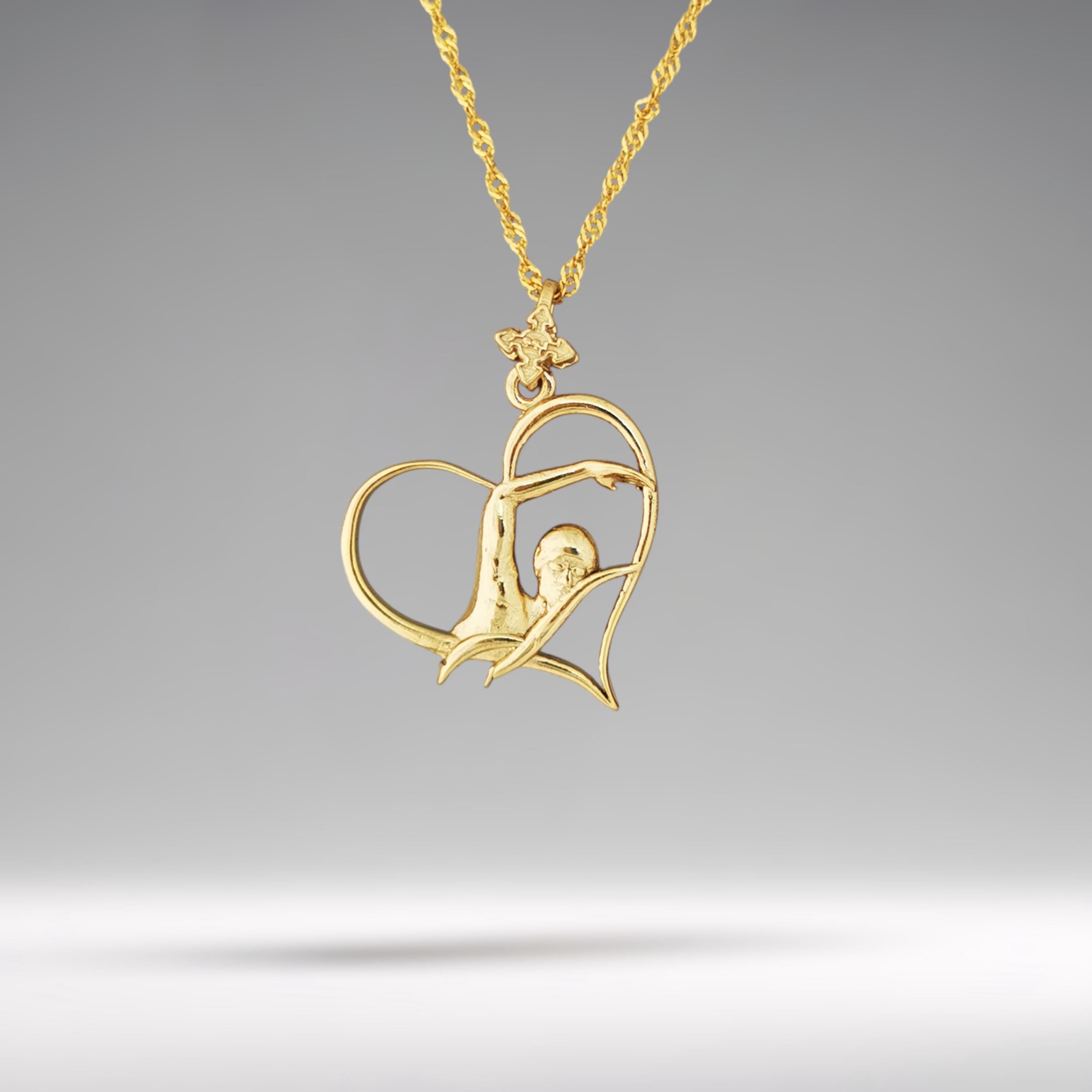 Любов към плуването – Дамски спортен медальон от сребро 925 с позлатено покритие – Ръчно изработено спортно бижу – Идеален подарък за жена, фенка на плуването – SSJ