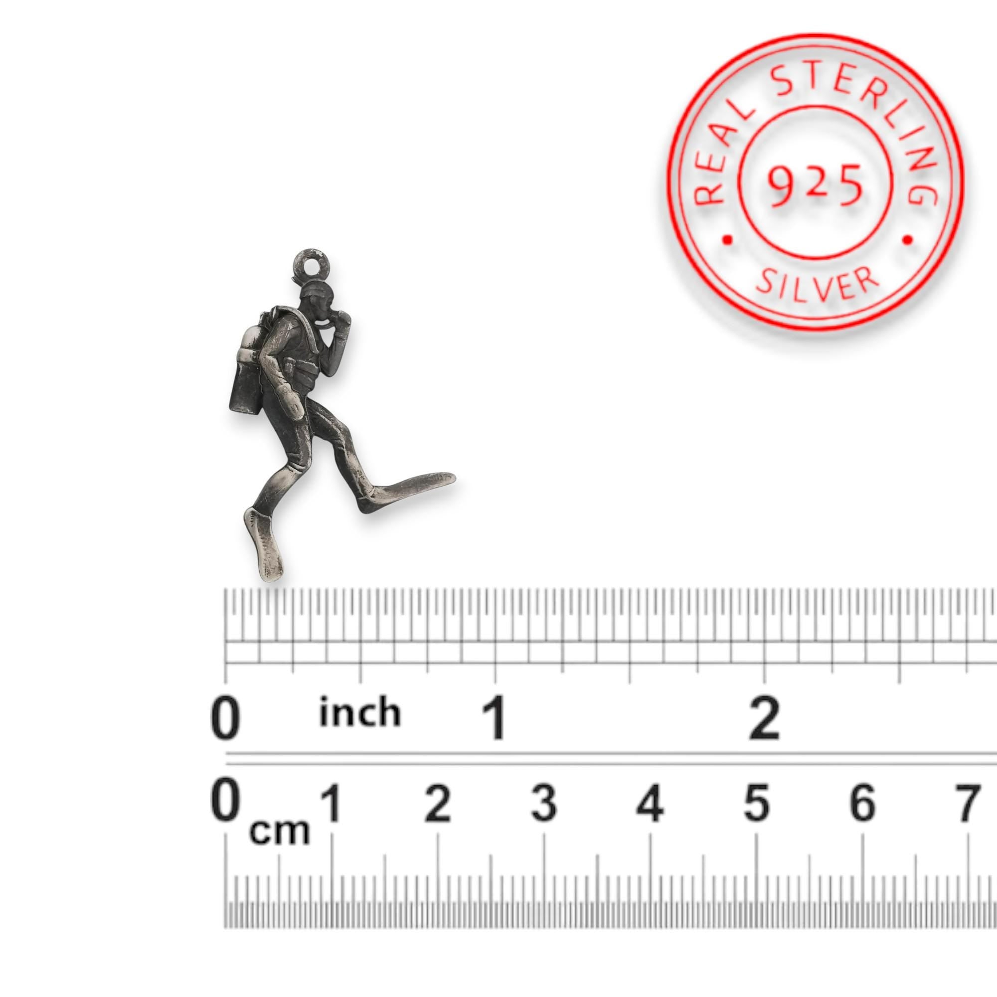 Водолаз – Мъжки медальон Гмуркач от сребро 925 с винтидж покритие – Ръчно изработено бижу Дайвинг за мъже с приключенски дух – SSJ