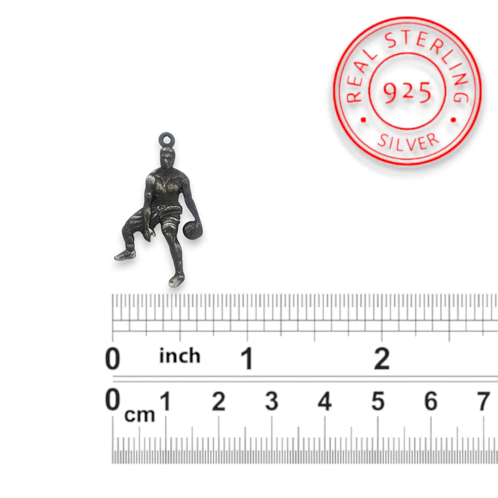 Баскетбол – Мъжки спортен медальон от сребро 925 с оксидирано черно покритие – Ръчно изработено бижу талисман за баскетболисти и фенове – Идеален подарък за спортист, треньор или почитател – SSJ