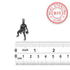 Баскетбол – Мъжки спортен медальон от сребро 925 с оксидирано черно покритие – Ръчно изработено бижу талисман за баскетболисти и фенове – Идеален подарък за спортист, треньор или почитател – SSJ