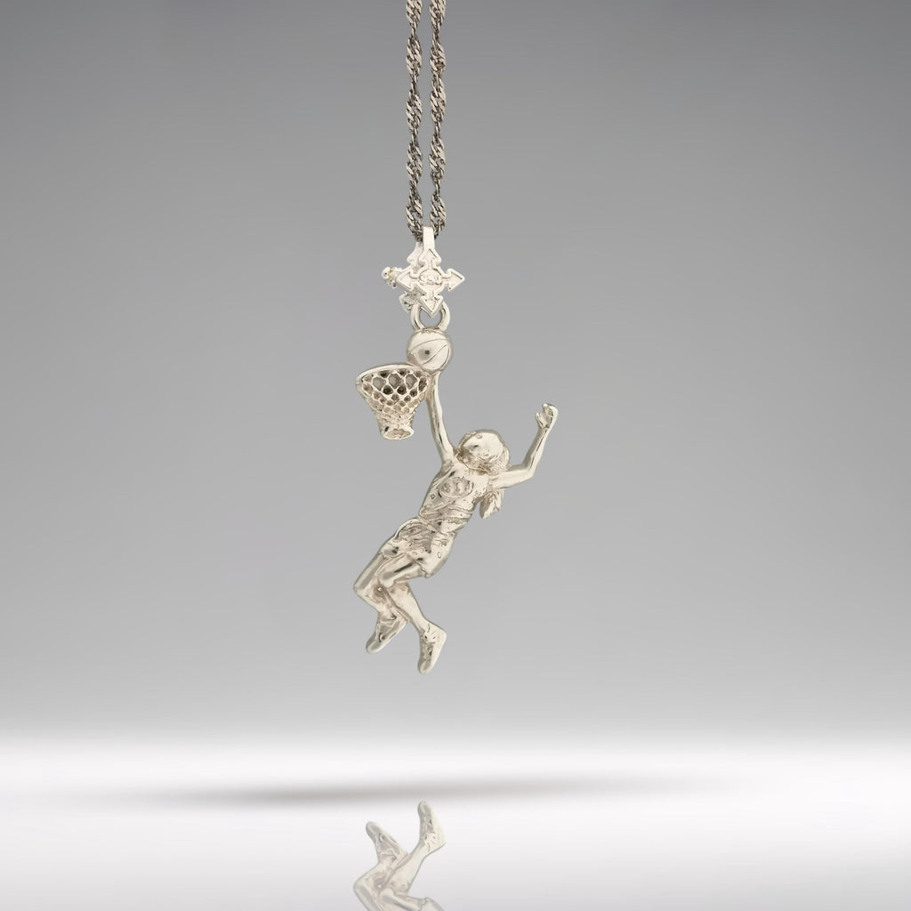 Баскетбол – Женски спортен медальон от сребро 925 с класическо полирано покритие – Ръчно изработено бижу талисман за баскетболистки и фенки на спорта – Идеален подарък за спортист, треньор или почитател – SSJ