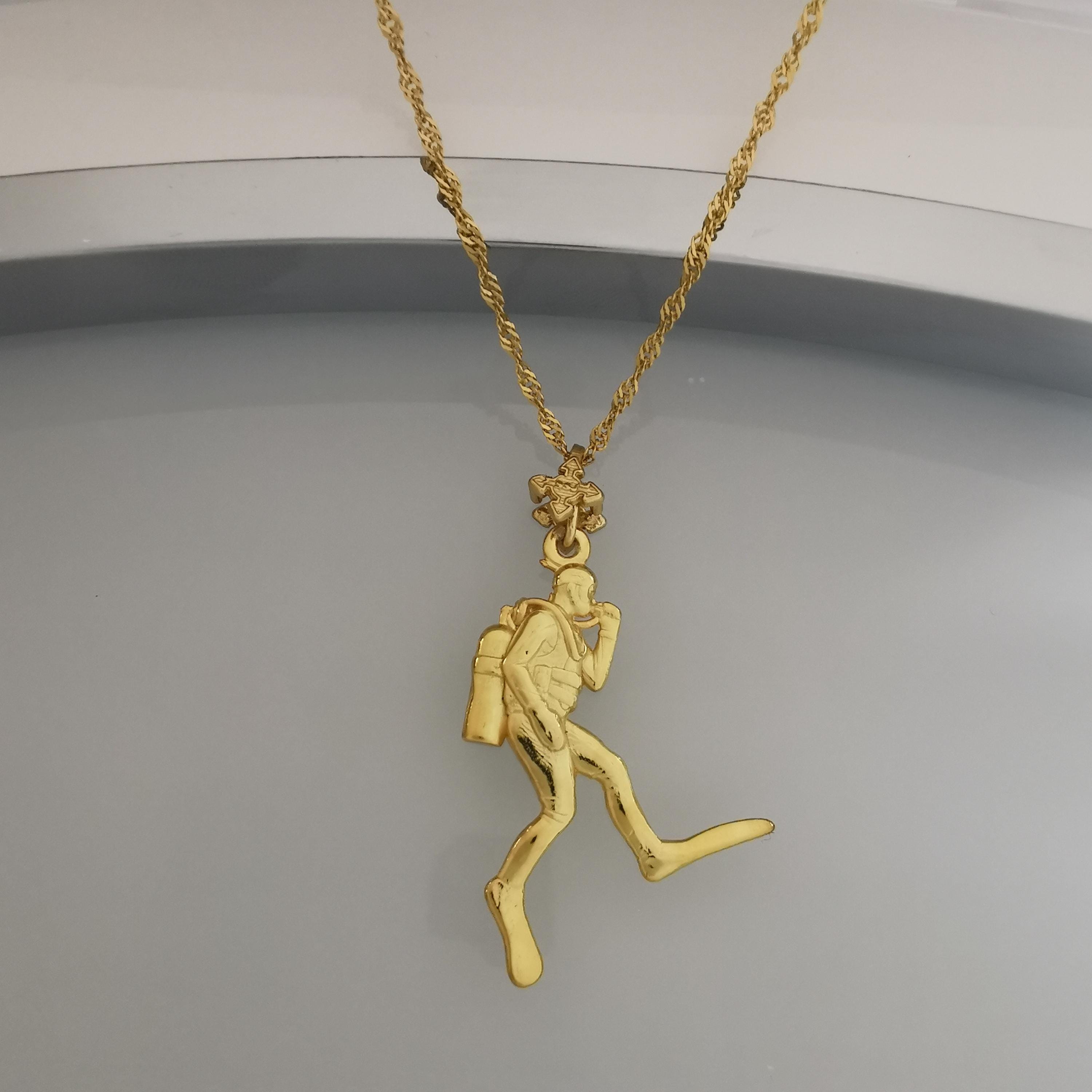 Гмуркач – Мъжки медальон Водолаз от сребро 925 с позлатено покритие – Ръчно изработено бижу Дайвинг за любители на морето и подводните спортове – SSJ