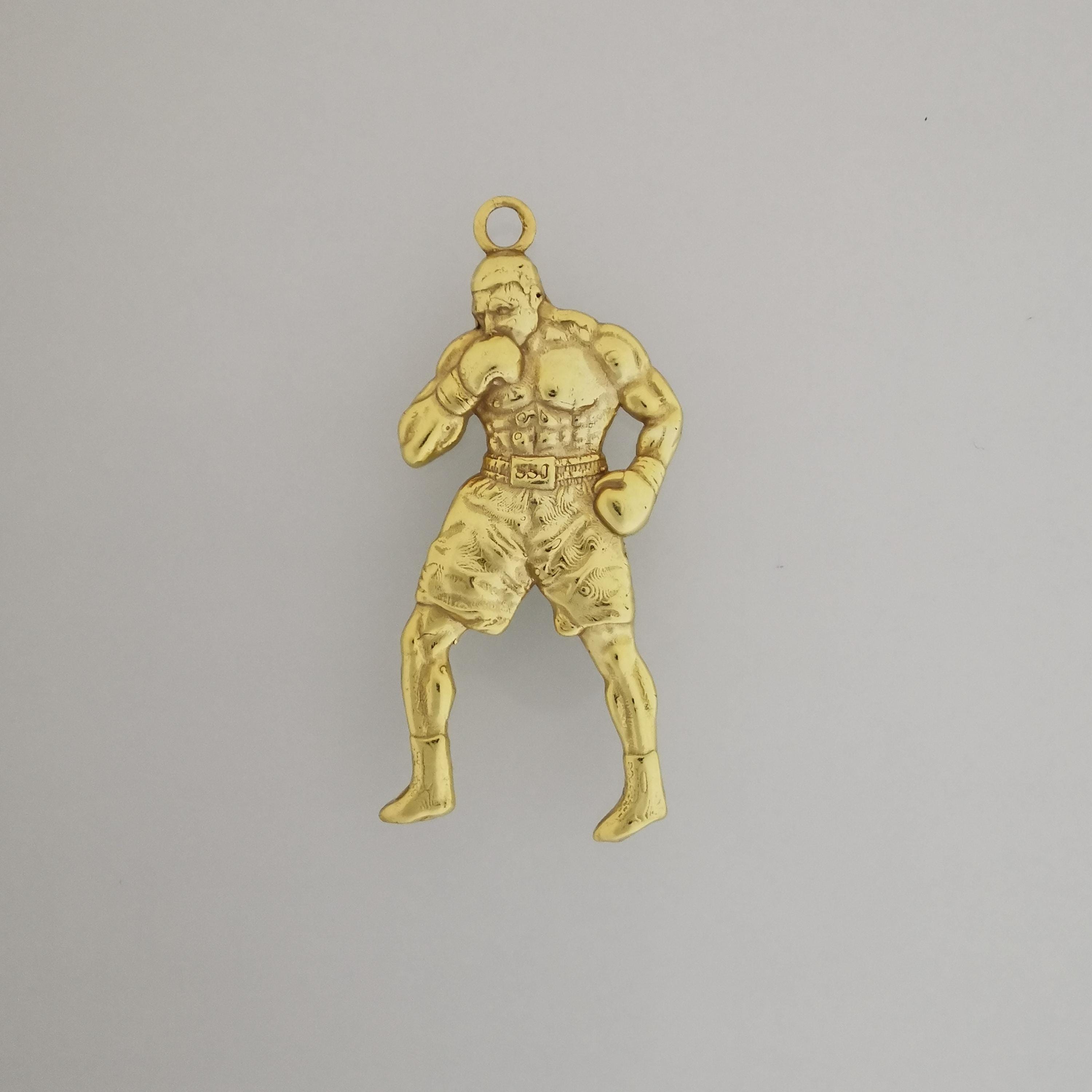 Боксьор – Мъжки спортен медальон за бойци, боксьори и MMA атлети от сребро 925 с позлатено покритие – Ръчно изработено бижу талисман за бойни изкуства – SSJ