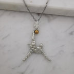 Футболист (задна ножица) – Мъжки спортен медальон от сребро 925 с частично позлатено покритие – Ръчно изработено спортно бижу – Идеален подарък за мъж, фен на футбола – SSJ