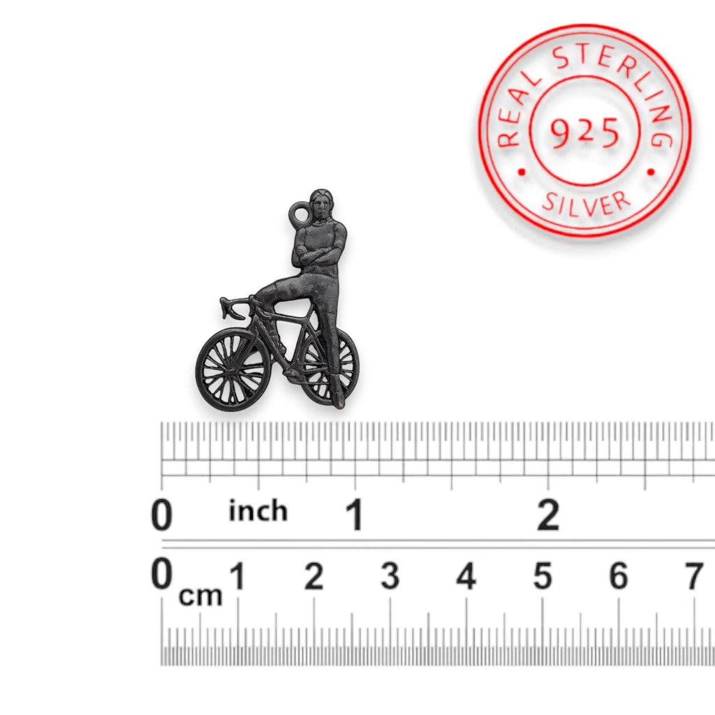 Колоездач – Мъжки спортен медальон с оксидирано покритие – Сребро 925 – Ръчно изработено бижу/талисман – Идеален подарък за Велосипедист – SSJ