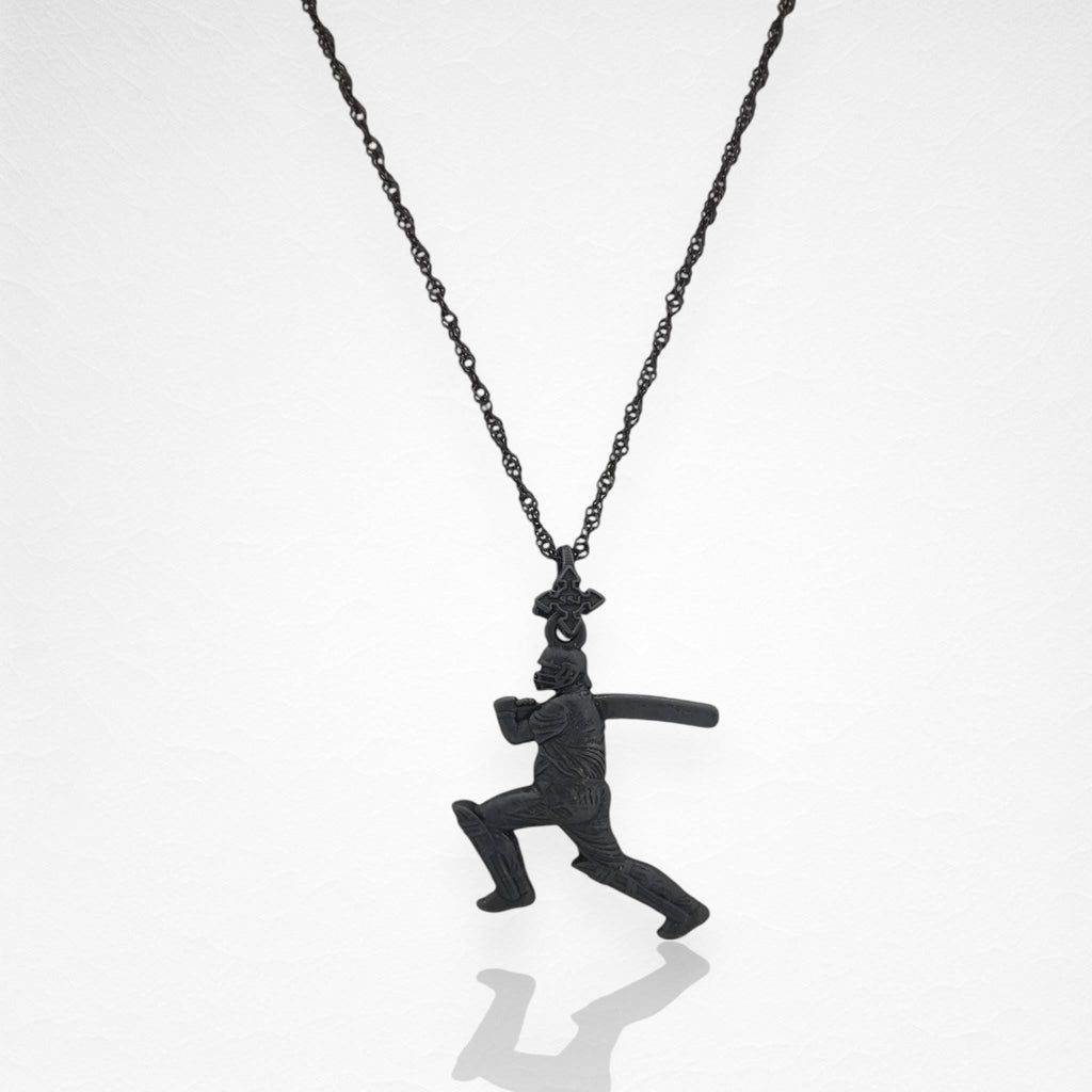 Крикет – Мъжки спортен медальон с оксидирано покритие – Сребро 925 – Ръчно изработено спортно бижу – Идеален подарък – SSJ