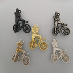 Колоездач – Мъжки спортен медальон с оксидирано покритие – Сребро 925 – Ръчно изработено бижу/талисман – Идеален подарък за Велосипедист – SSJ