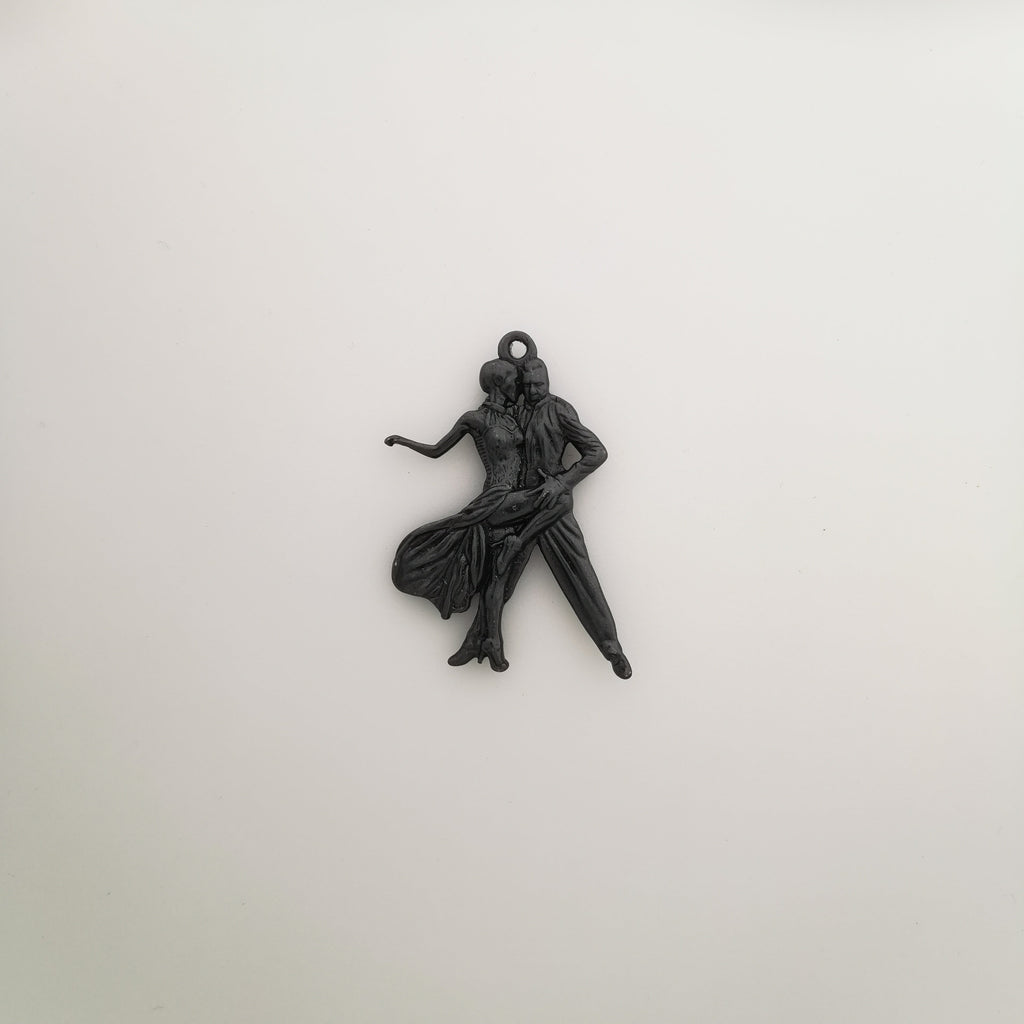 Спортни танци – Унисекс медальон с оксидирано покритие – Сребро 925 – Ръчно изработено спортно бижу – Идеален подарък – SSJ