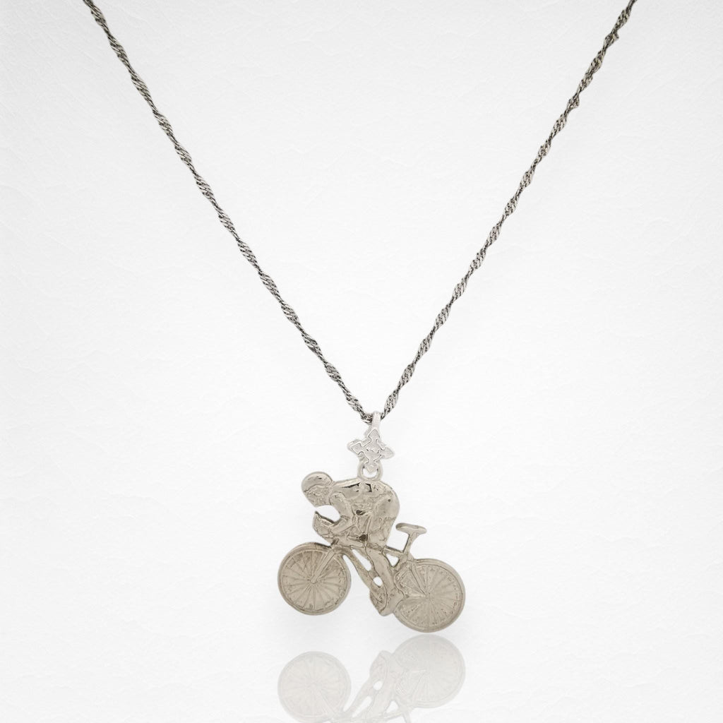 Колоездач – Велосипедист – Мъжки спортен медальон от сребро 925 – Ръчно изработено бижу за любители на колоезденето – SSJ