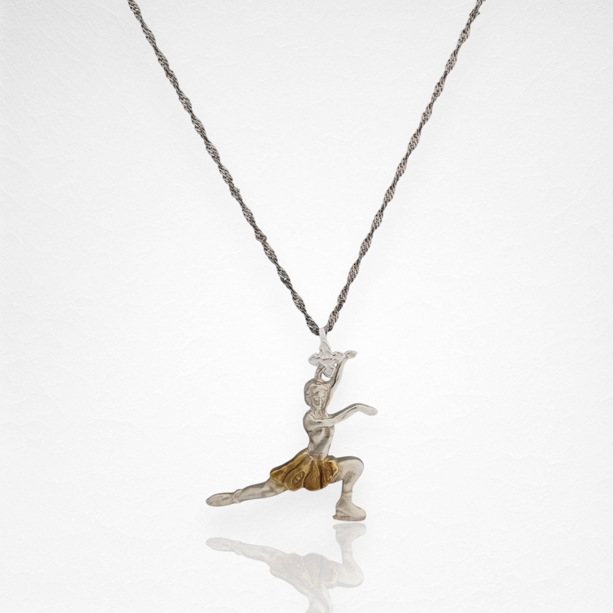 Фигурно пързаляне – Дамски спортен медальон от сребро 925 с частично позлатено покритие – Ръчно изработено спортно бижу – Идеален подарък за жена, фенка на фигурното пързаляне – SSJ