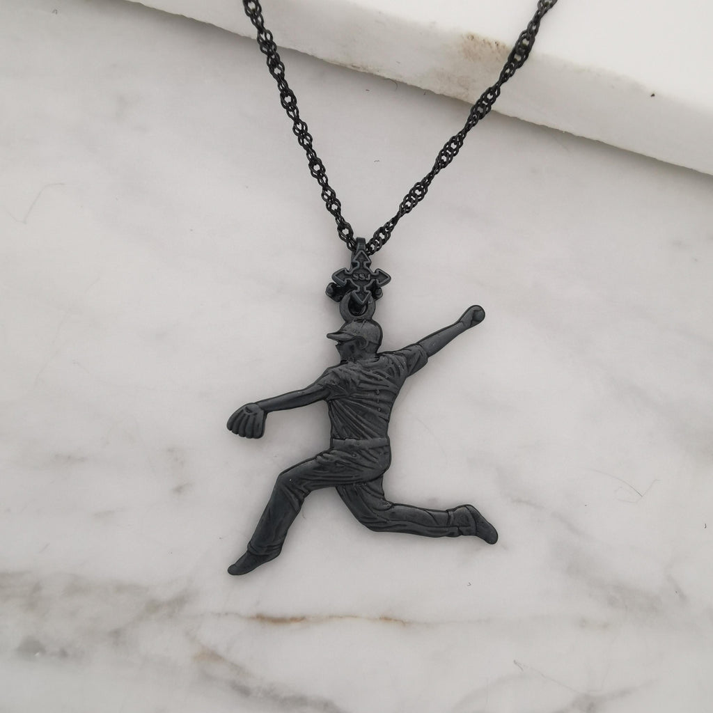 Бейзбол – Мъжки спортен медальон за бейзболист питчър от сребро 925 с оксидирано черно покритие – Ръчно изработено бижу талисман – Идеален подарък за спортисти, треньори и фенове – SSJ