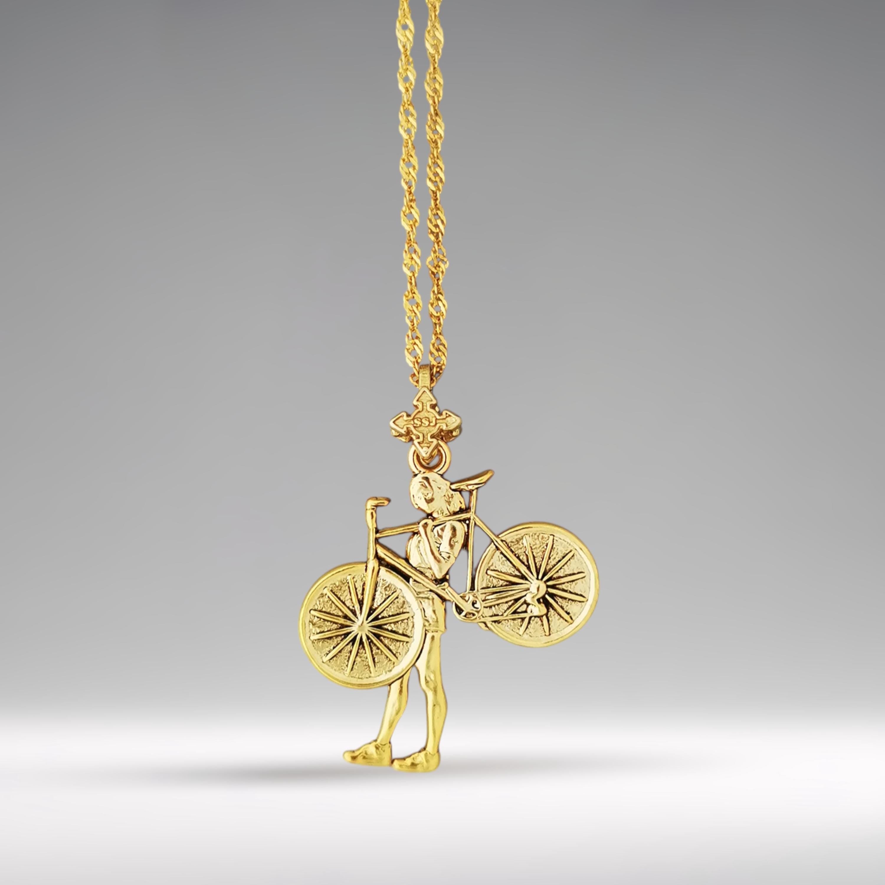 Колоездачка – Велосипедистка – Женски спортен медальон с позлатено покритие – Сребро 925 – Ръчно изработено бижу за дами с любов към колоезденето – SSJ