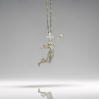 Волейболистка – Женски спортен медальон от класическо сребро 925 – Ръчно изработено бижу/талисман – Идеален подарък – SSJ