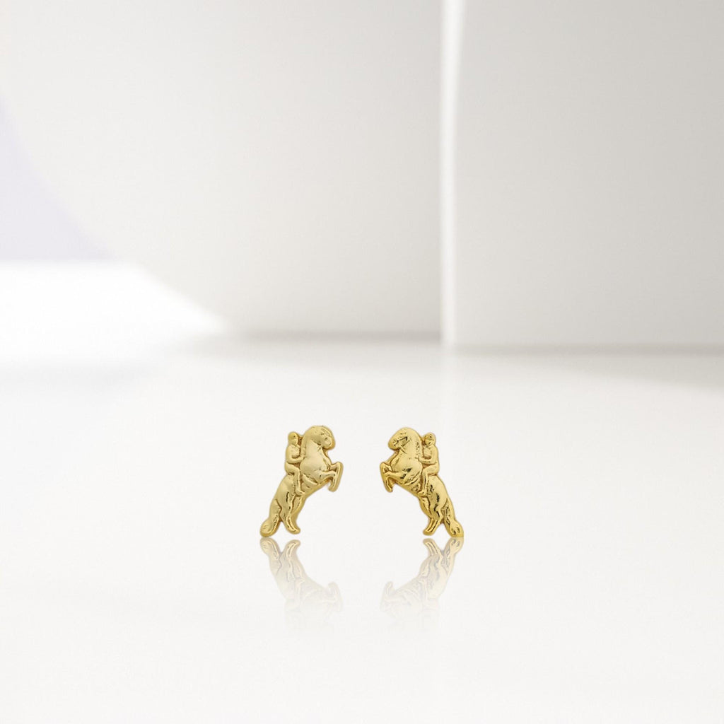 Конен спорт – Дамски обеци с фигура на състезателка – Позлатено покритие – Сребро 925 – Ръчно изработени спортни бижута/талисмани конна езда – Идеален подарък за жена – SSJ